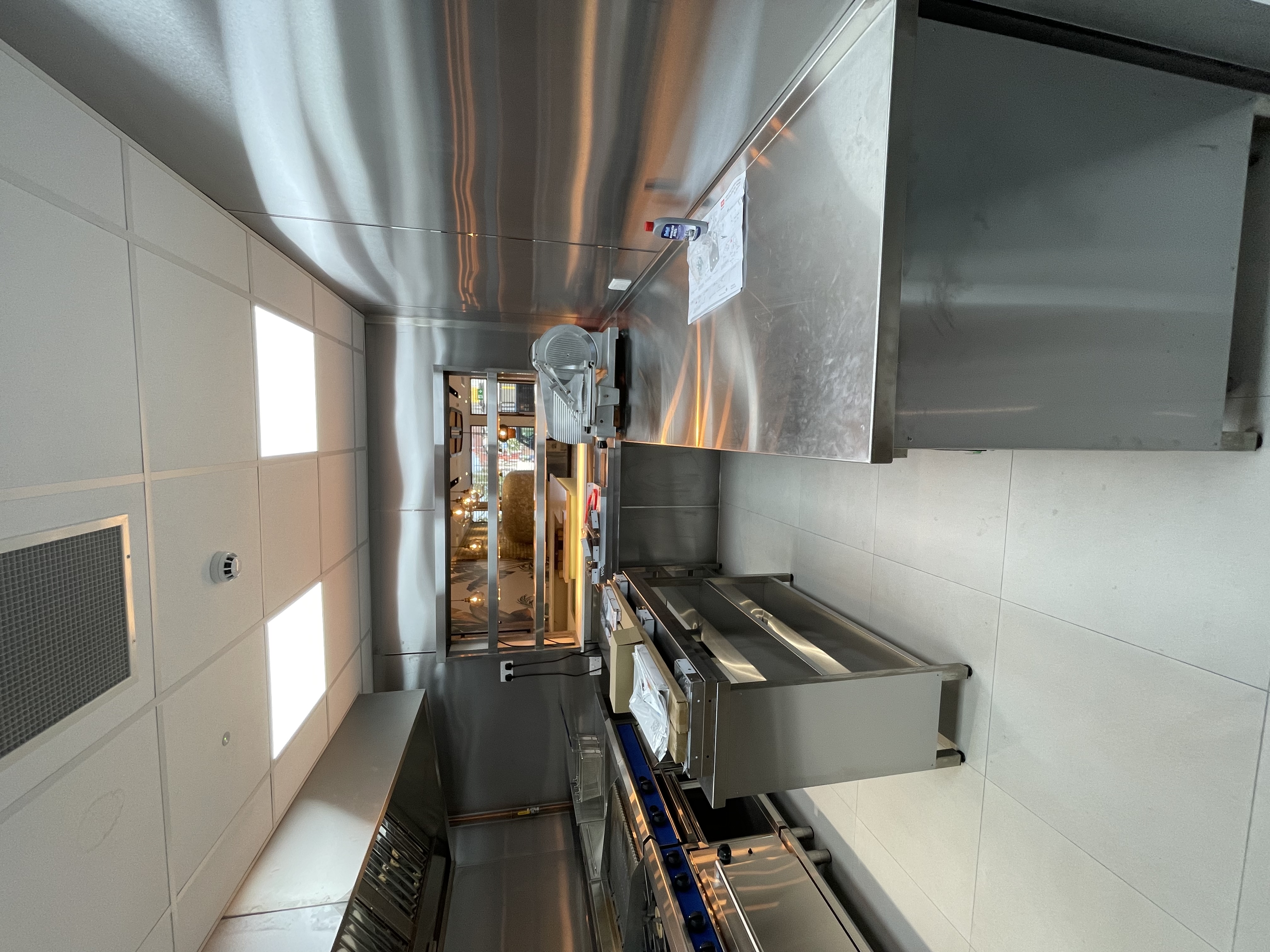 Gusto D'Italia — dining area fit-out