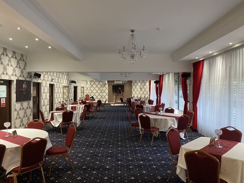 Oasis Restaurant: air conditioning install